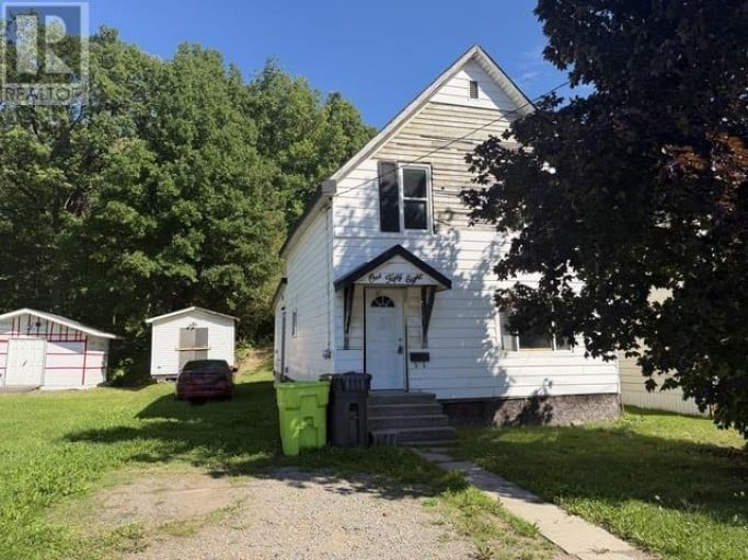 158 Trelawne AVE, Sault Ste. Marie, Ontario, P6B2N2