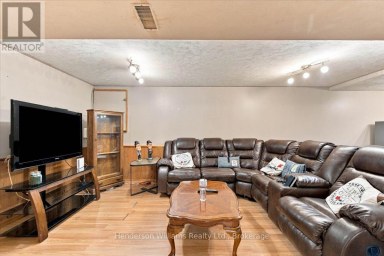 200 COLLEGE STREET E Belleville (Belleville Ward) Ontario photo 22