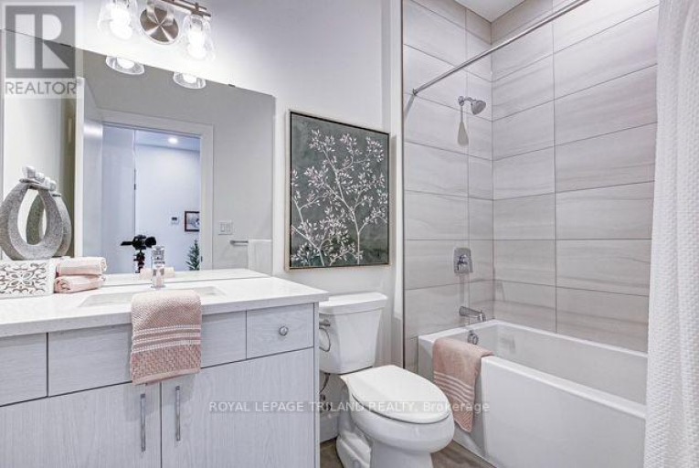 307 - 75 WALNUT STREET, St. Thomas, Ontario, N5R2Y7