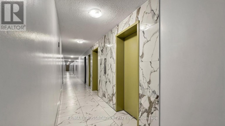 817 - 100 DUNDALK DRIVE, Toronto (Dorset Park), Ontario, M1P4V2