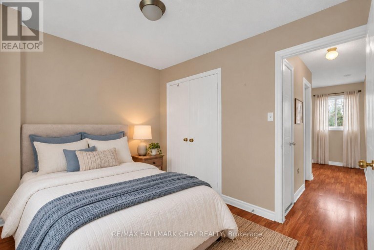 104 FERGUSON DRIVE, Barrie (Northwest), Ontario, L4N7E5