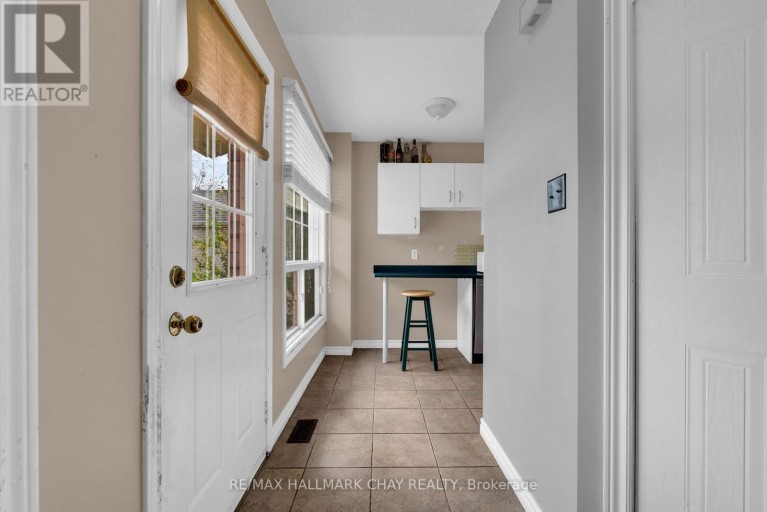 104 FERGUSON DRIVE, Barrie (Northwest), Ontario, L4N7E5