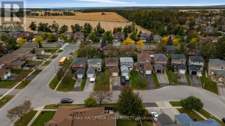 104 FERGUSON DRIVE, Barrie (Northwest), Ontario, L4N7E5