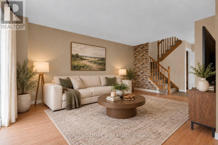 104 FERGUSON DRIVE, Barrie (Northwest), Ontario, L4N7E5