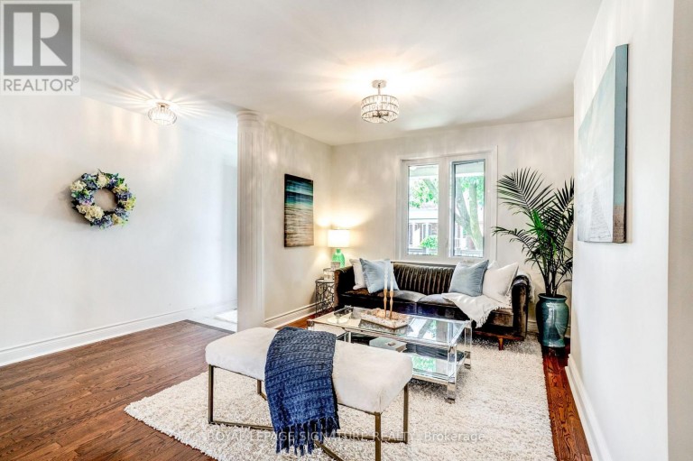 105 EARLSCOURT AVENUE, Toronto (Corso Italia-Davenport), Ontario, M6E4A8