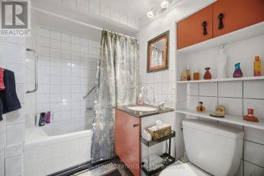 75 CLOVERDALE DRIVE Brampton (Avondale) Ontario photo 20