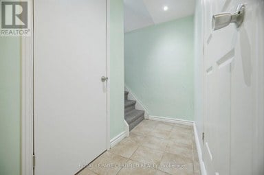 75 CLOVERDALE DRIVE Brampton (Avondale) Ontario photo 21