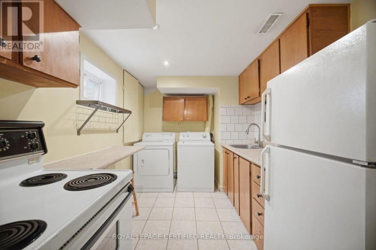 75 CLOVERDALE DRIVE, Brampton (Avondale), Ontario, L6T2T5