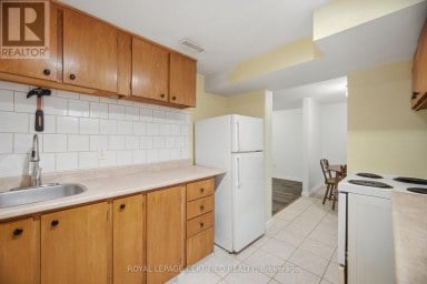 75 CLOVERDALE DRIVE Brampton (Avondale) Ontario photo 28