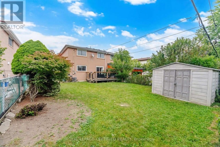 75 CLOVERDALE DRIVE, Brampton (Avondale), Ontario, L6T2T5