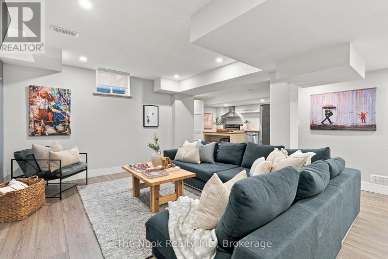 115 NODEN CRESCENT, Clarington (Newcastle), Ontario, L1B0L2