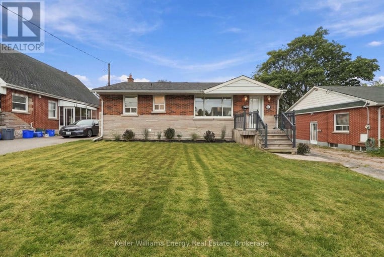 54 EASTLAWN STREET, Oshawa (Donevan), Ontario, L1H7J8