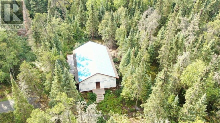 LOT 2 GUNN LAKE ROAD, Kenora Remote Area (Minaki-Winnepeg River), Ontario, P0X1J0