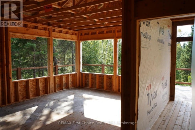LOT 2 GUNN LAKE ROAD, Kenora Remote Area (Minaki-Winnepeg River), Ontario, P0X1J0