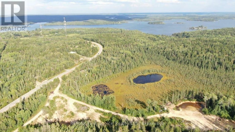 LOT 2 GUNN LAKE ROAD, Kenora Remote Area (Minaki-Winnepeg River), Ontario, P0X1J0