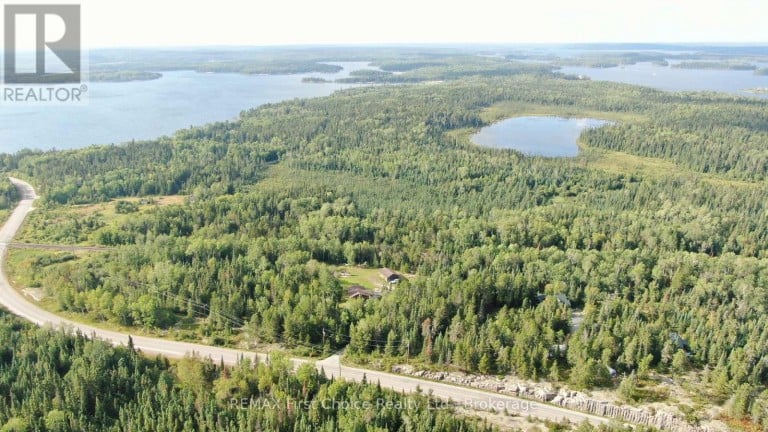 LOT 2 GUNN LAKE ROAD, Kenora Remote Area (Minaki-Winnepeg River), Ontario, P0X1J0