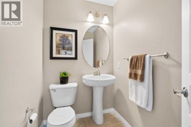 38 Auburn Bay Gardens SE Calgary Alberta photo 16