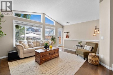 38 Auburn Bay Gardens SE Calgary Alberta photo 2