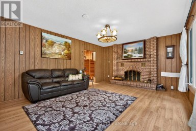 16 FREDRICK AVENUE Tiny Ontario photo 11