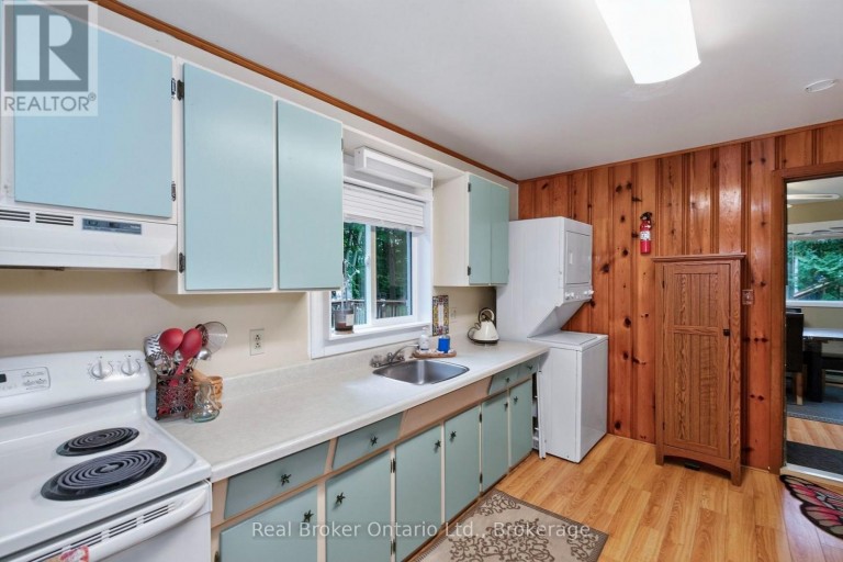 16 FREDRICK AVENUE, Tiny, Ontario, L0L1P0