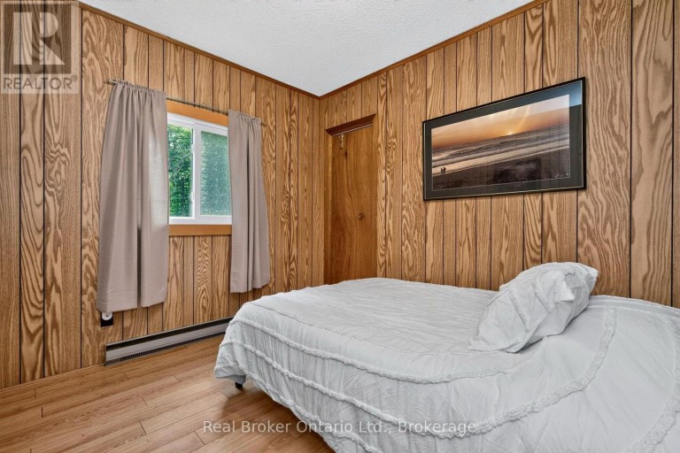 16 FREDRICK AVENUE, Tiny, Ontario, L0L1P0