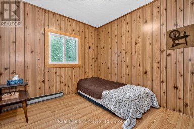 16 FREDRICK AVENUE Tiny Ontario photo 20