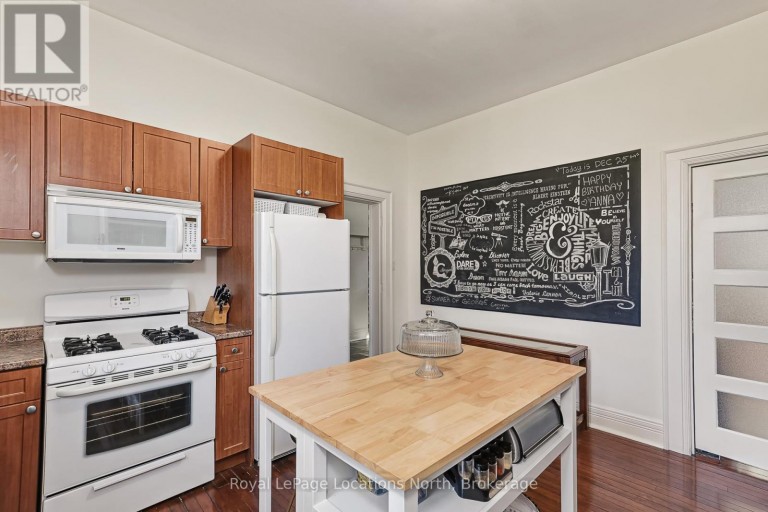43 ELGIN STREET, Collingwood, Ontario, L9Y3L6