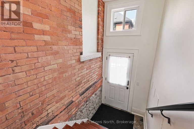 43 ELGIN STREET, Collingwood, Ontario, L9Y3L6
