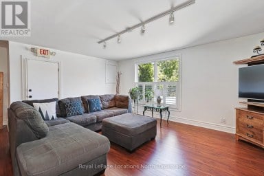 43 ELGIN STREET Collingwood Ontario photo 23