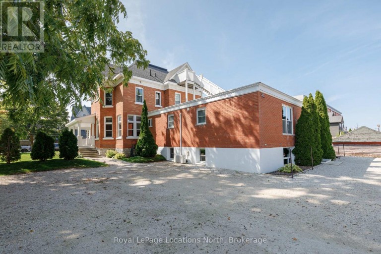 43 ELGIN STREET, Collingwood, Ontario, L9Y3L6