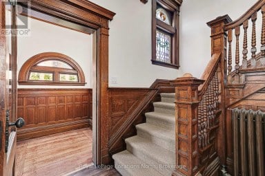 43 ELGIN STREET Collingwood Ontario photo 7