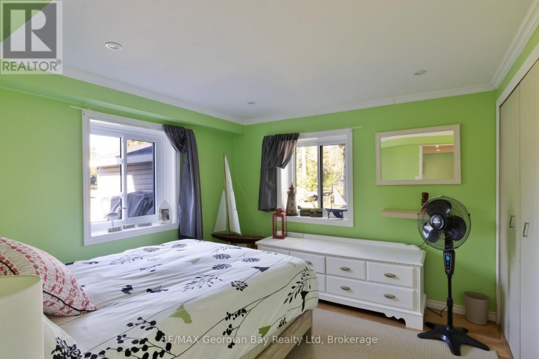 46 FOREST HARBOUR PARKWAY, Tay, Ontario, L0K2C0