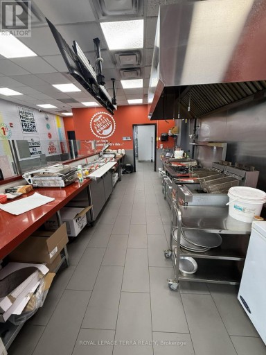 103 - 1635 DURHAM REGIONAL HIGHWAY 2 HIGHWAY, Clarington (Courtice), Ontario, L1E2R7