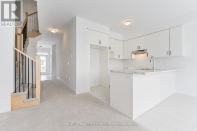 128 EDMINSTON DRIVE Centre Wellington (Fergus) Ontario photo 3
