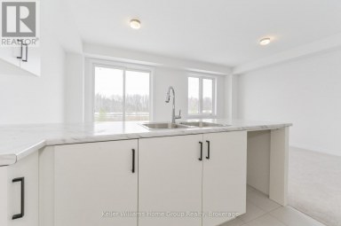 128 EDMINSTON DRIVE Centre Wellington (Fergus) Ontario photo 5