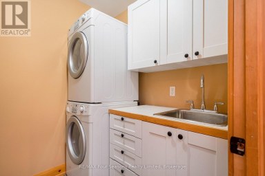 147 LAKESHORE ROAD E Blue Mountains Ontario photo 36