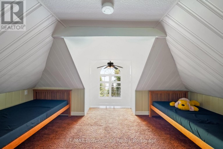 1214 KASHAGAWIGAMOG LAKE ROAD, Minden Hills (Minden), Ontario, K0M2K0