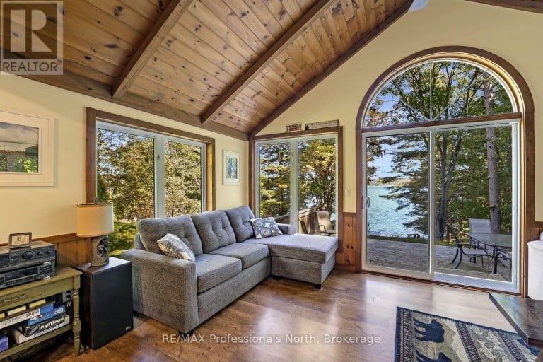 1035 HARVEST MOON LANE, Algonquin Highlands (Stanhope), Ontario, K0M1S0