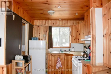 810 4TH LINE Douro-Dummer Ontario photo 5