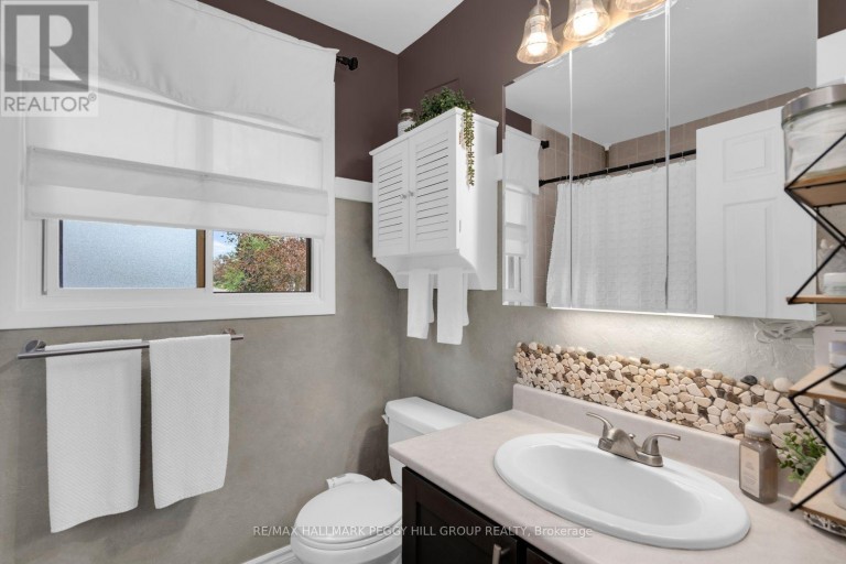 48 OREN BOULEVARD, Barrie (Sunnidale), Ontario, L4N4R3