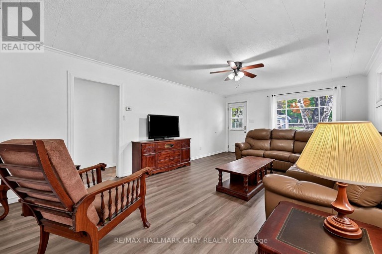 275 HARVEY STREET, Orillia, Ontario, L3V3M6