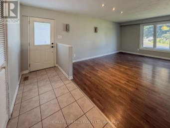 131 CUNDLES ROAD E Barrie (Cundles East) Ontario photo 14
