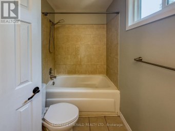 131 CUNDLES ROAD E Barrie (Cundles East) Ontario photo 19