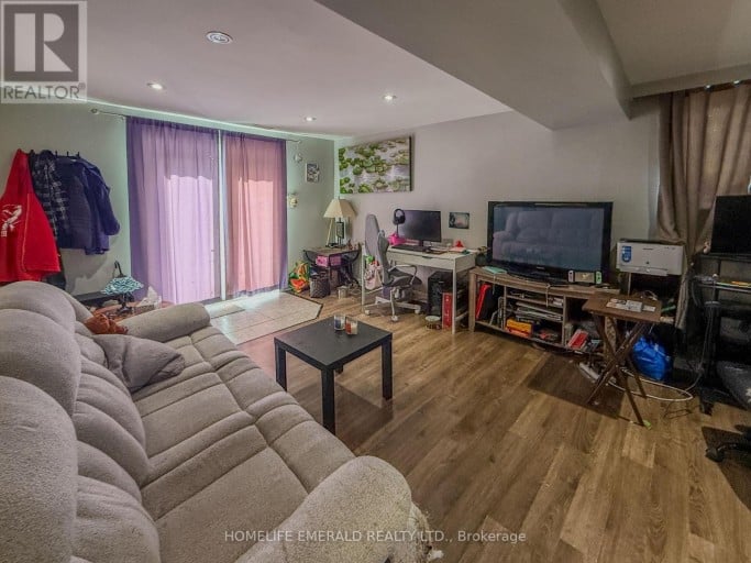 131 CUNDLES ROAD E, Barrie (Cundles East), Ontario, L4M3A1