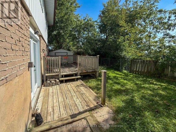 131 CUNDLES ROAD E, Barrie (Cundles East), Ontario, L4M3A1