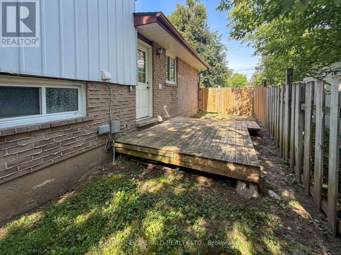 131 CUNDLES ROAD E, Barrie (Cundles East), Ontario, L4M3A1