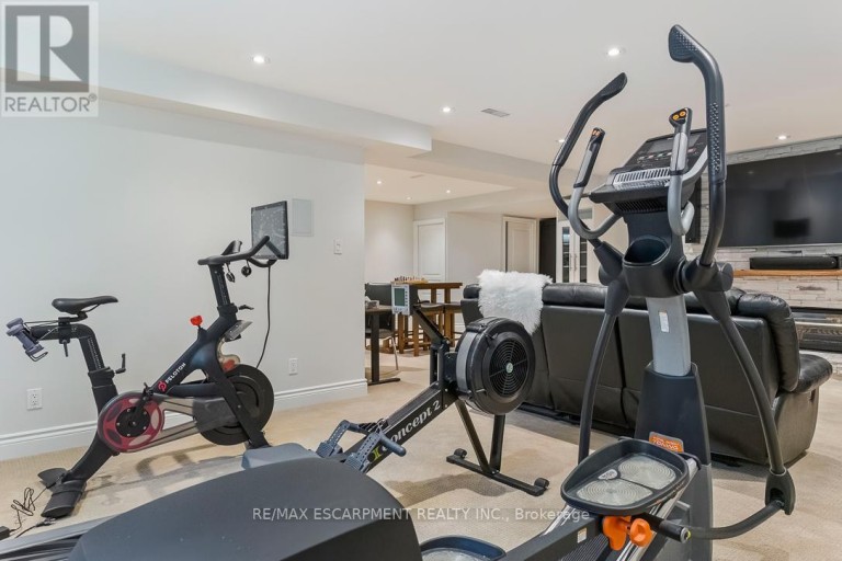 519 HANCOCK WAY, Mississauga (Lorne Park), Ontario, L5H4L5