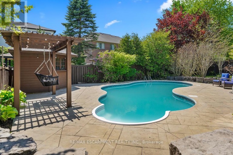 519 HANCOCK WAY, Mississauga (Lorne Park), Ontario, L5H4L5