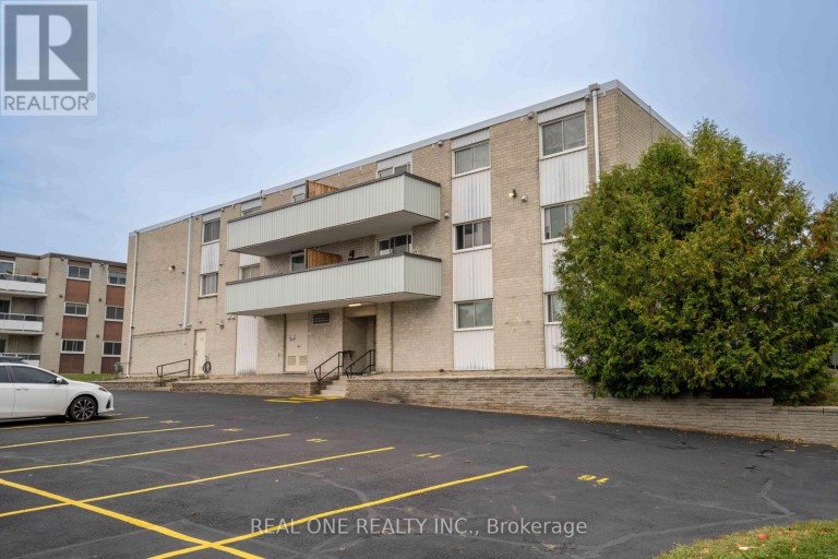 204 - 6 WALTON AVENUE, Kitchener, Ontario, N2C2B5