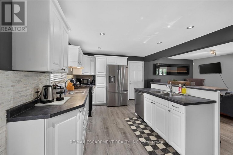 28 NELLES STREET E, Haldimand, Ontario, N0A1R0